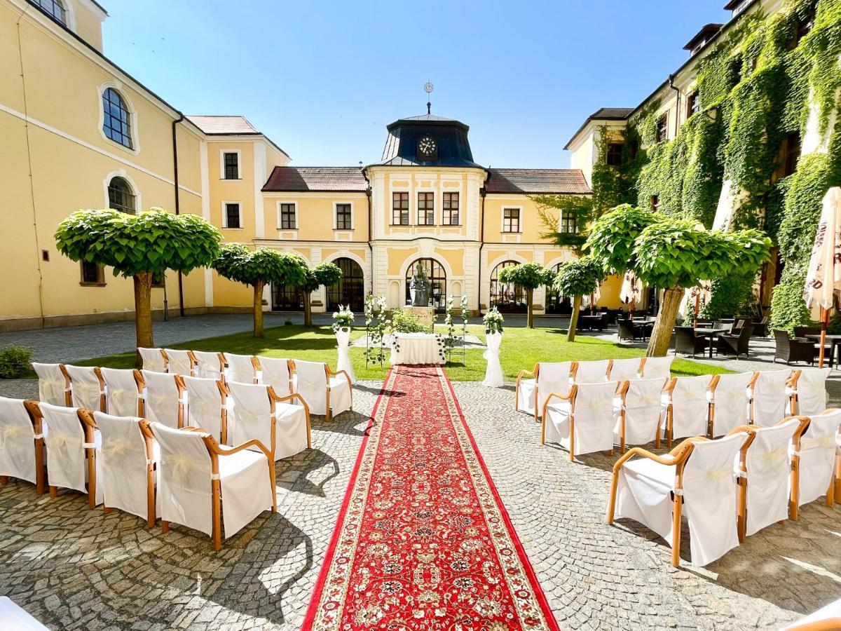 Nove Adalbertinum Hradec Králové المظهر الخارجي الصورة